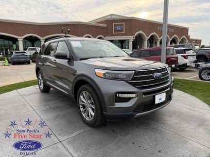 Used 2022 Ford Explorer XLT w/ Equipment Group 202A