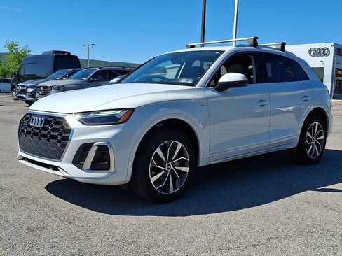 Used 2024 Audi Q5 2.0T Premium w/ Convenience Package AWD/4WD image 5