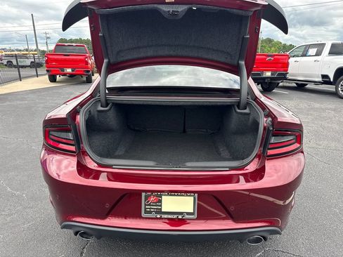 Used 2022 Dodge Charger Scat Pack w/ Plus Group RWD image 19