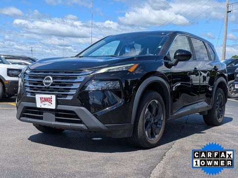 Used 2024 Nissan Rogue SV AWD/4WD image 8