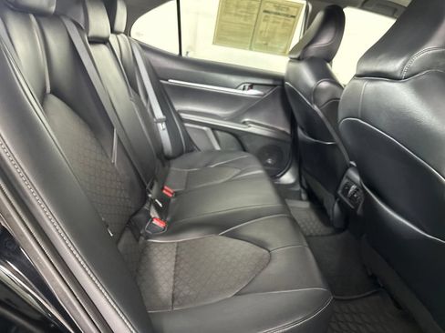 Used 2022 Toyota Camry XSE w/ Carpet Mat Package (TMS) FWD image 29