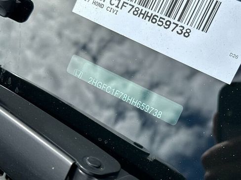 Used 2017 Honda Civic EX-L image 4