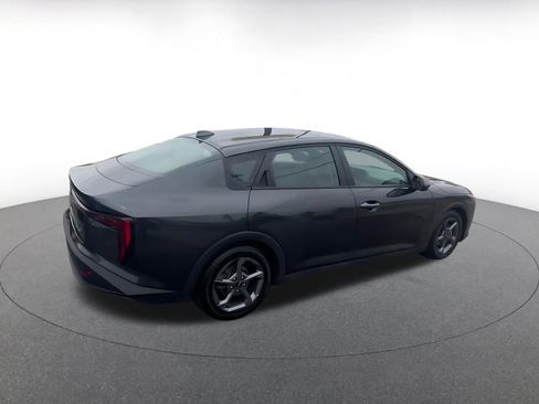 Used 2025 Kia K4 FWD image 14