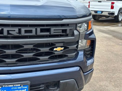 Used 2023 Chevrolet Silverado 1500 Custom AWD/4WD image 4