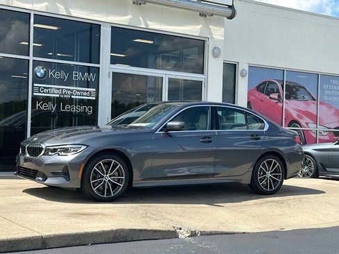 Used 2020 BMW 330i xDrive Sedan w/ Premium Package AWD/4WD image 5