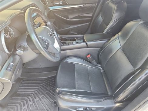 Used 2021 Nissan Maxima 3.5 SV w/ Floor Mat Group image 19