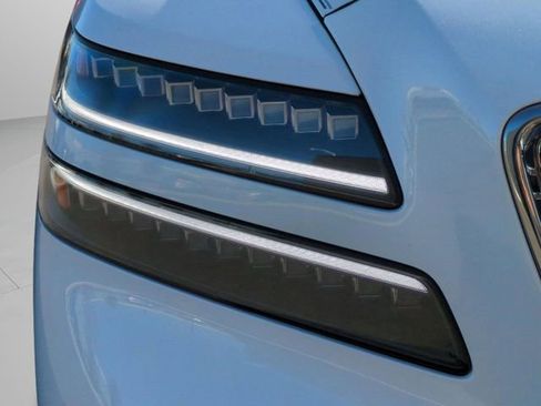 New 2026 Genesis GV80 2.5T Advanced image 10