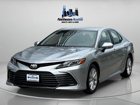 Used 2021 Toyota Camry LE w/ Convenience Package AWD/4WD image 10