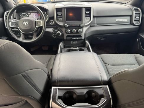 Used 2022 RAM 1500 Big Horn AWD/4WD image 17