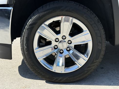 Used 2018 GMC Sierra 1500 SLT w/ Enhanced Driver Alert Package RWD image 12