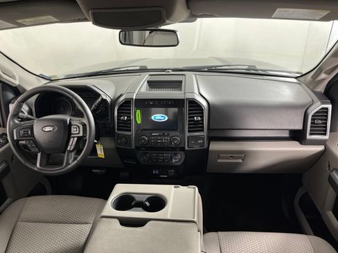 Used 2018 Ford F150 XLT w/ Equipment Group 302A Luxury AWD/4WD image 16