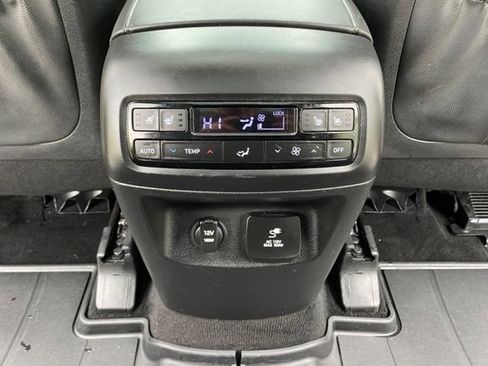 Used 2024 Hyundai Palisade Limited AWD/4WD image 51