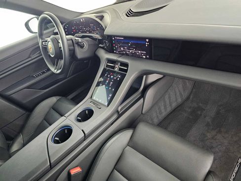 Used 2023 Porsche Taycan w/ Premium Package image 11