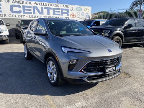 Used 2025 Buick Encore GX Preferred FWD image 7