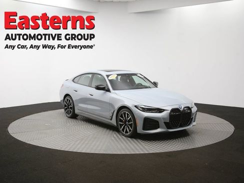 Used 2023 BMW i4 eDrive40 w/ M Sport Package image 50
