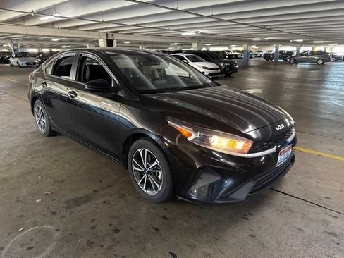 Certified 2024 Kia Forte LXS FWD image 2