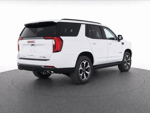 Used 2025 GMC Yukon AT4 Ultimate AWD/4WD image 4