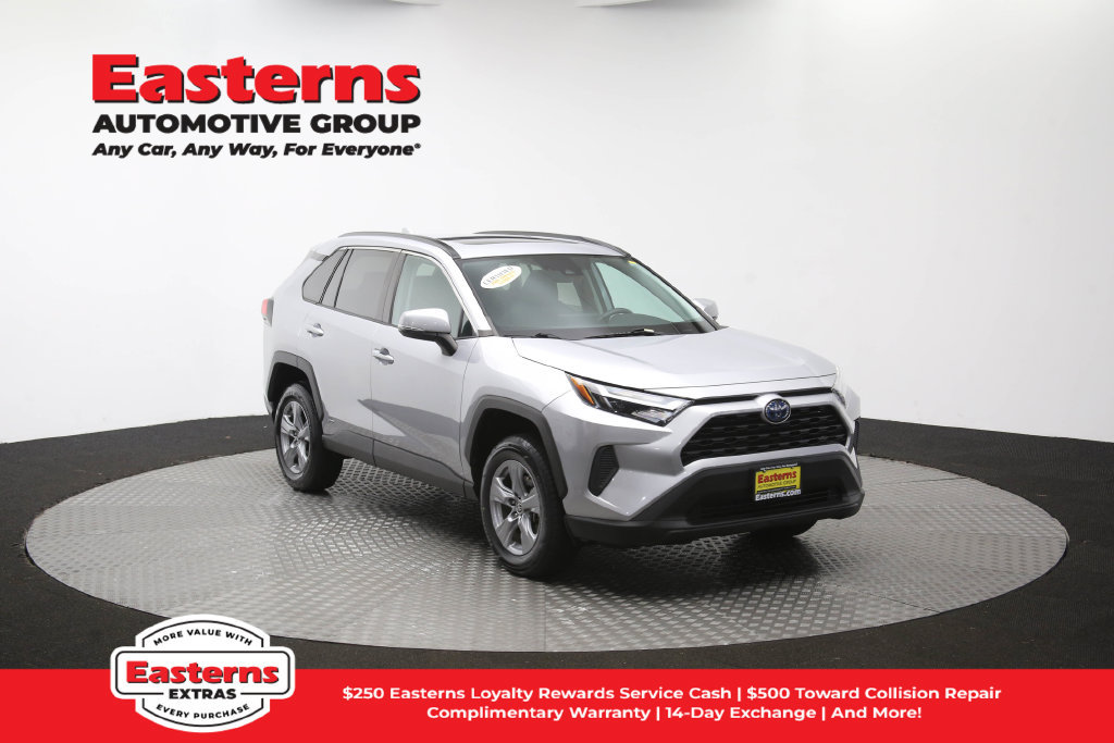 Used 2022 Toyota RAV4 XLE w/ Convenience Package AWD/4WD image 51