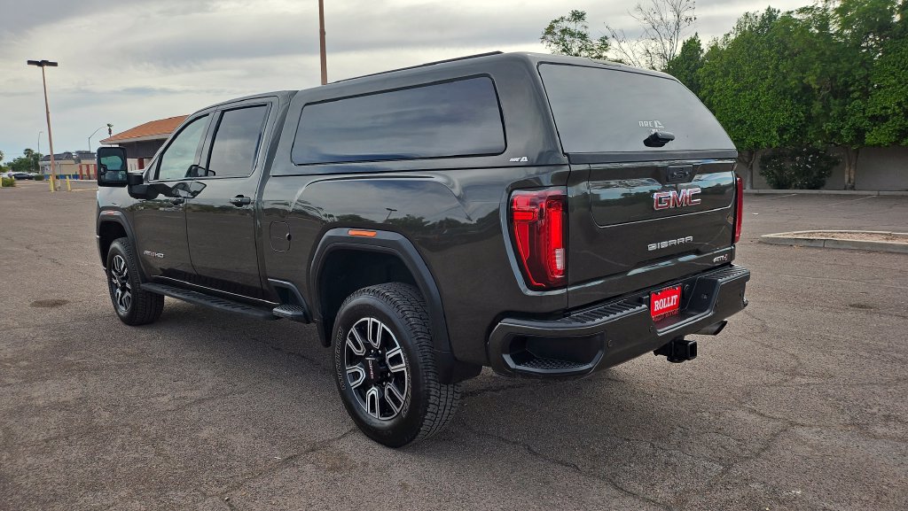 Used 2022 GMC Sierra 2500 AT4 w/ AT4 Premium Plus Package AWD/4WD image 8
