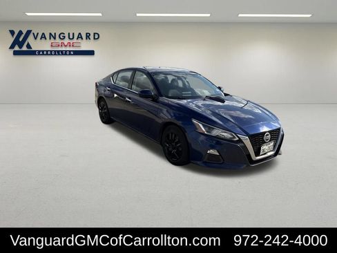 Used 2020 Nissan Altima 2.5 S FWD image 2