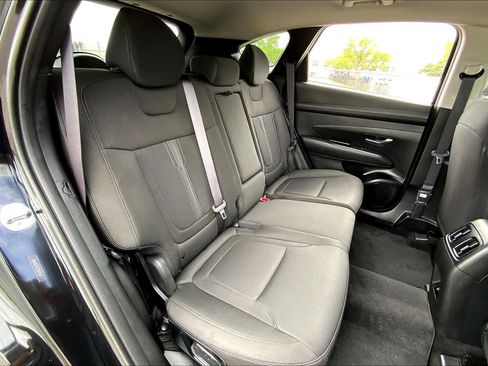 Used 2025 Hyundai Tucson SEL image 19