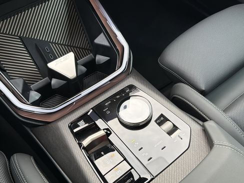 Used 2025 BMW X3 xDrive30i w/ Premium Package image 30