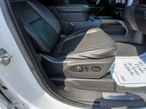 Used 2019 GMC Sierra 1500 SLT image 32