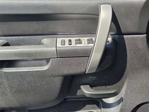 Used 2010 Chevrolet Silverado 1500 LS RWD image 20
