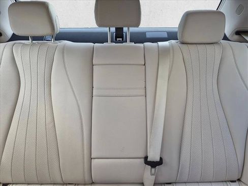 Used 2021 Mercedes-Benz E 350 Sedan image 13