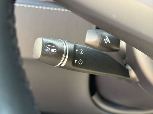 Used 2020 Tesla Model X Performance AWD/4WD image 17