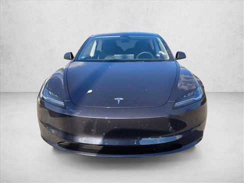 Used 2025 Tesla Model 3 Long Range RWD image 2