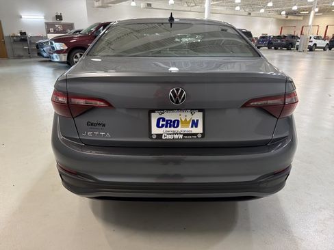 Certified 2022 Volkswagen Jetta Sport FWD image 7
