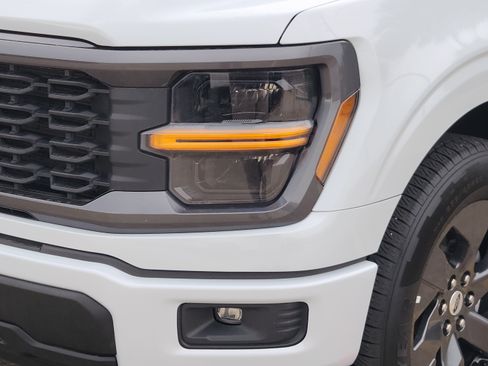 Used 2025 Ford F150 STX w/ Equipment Group 200A RWD image 6