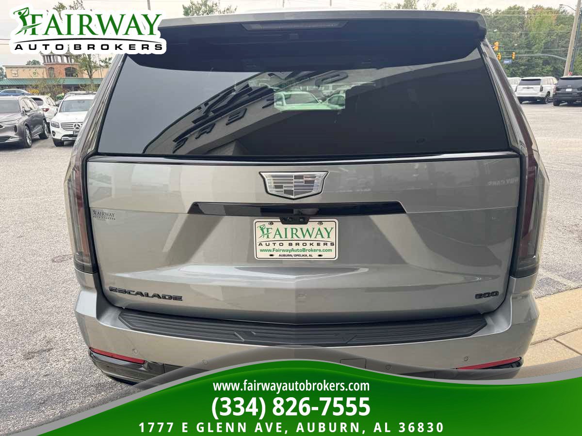 Used 2026 Cadillac Escalade Platinum Sport w/ LPO, ONYX Package AWD/4WD image 7