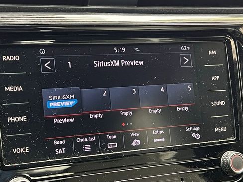 Used 2021 Volkswagen Passat 2.0T R-Line image 13