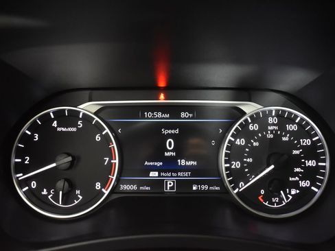 Certified 2023 Nissan Sentra SV FWD image 28
