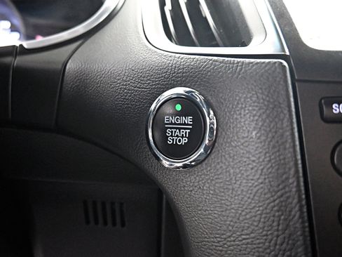 Used 2019 Ford Edge ST w/ Equipment Group 401A image 9