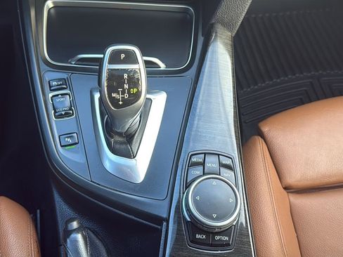 Used 2017 BMW 330i xDrive Sedan image 27