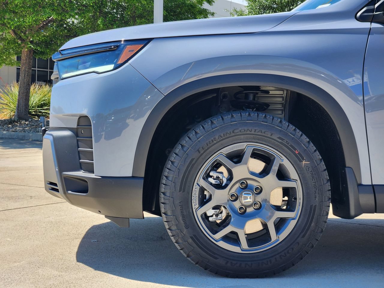 New 2026 Honda Pilot TrailSport image 5