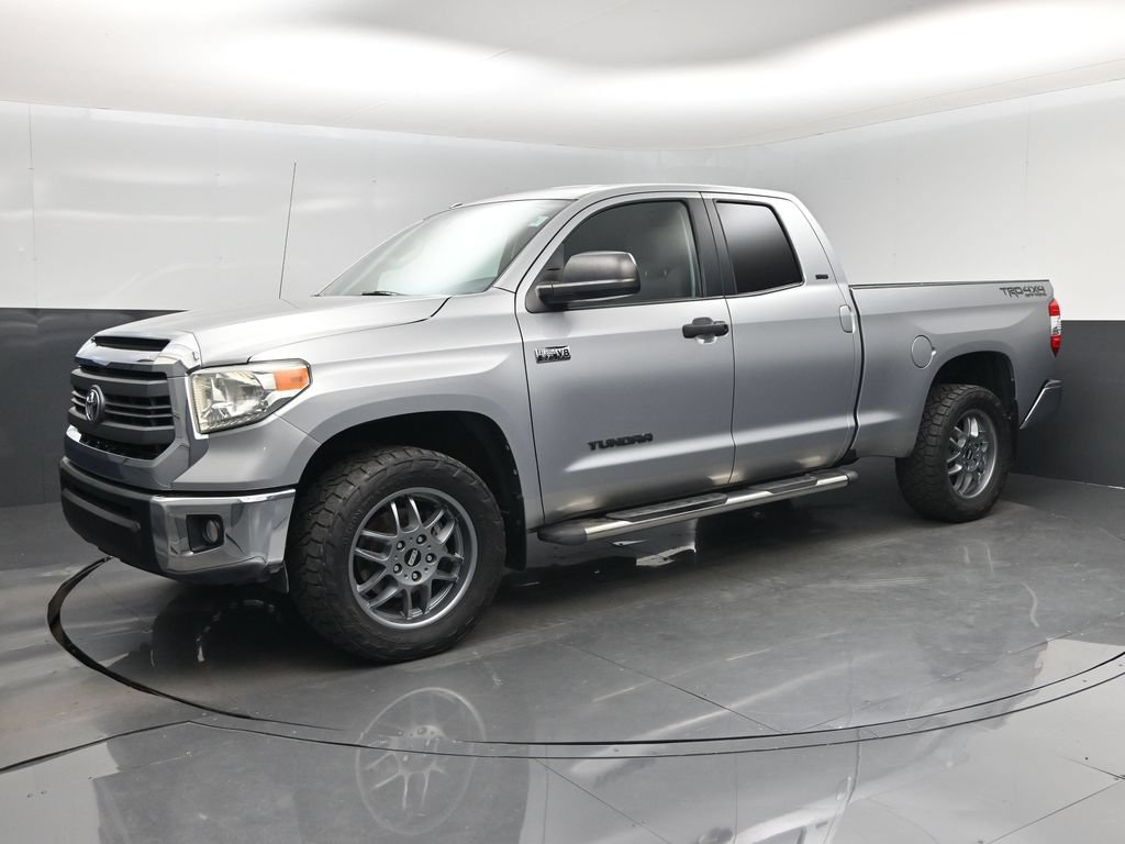 Used 2014 Toyota Tundra SR5 w/ SR5 Upgrade Package AWD/4WD image 9