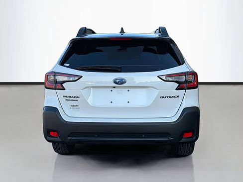 Certified 2025 Subaru Outback Onyx Edition image 4