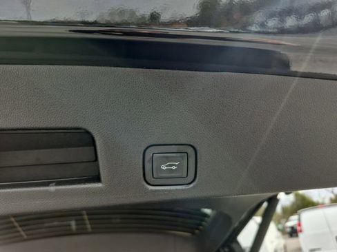 Used 2026 Chevrolet Traverse LT w/ Driver Confidence Package image 29