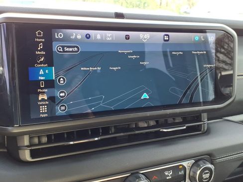 Certified 2024 Jeep Wrangler Sahara w/ Technology Group image 7