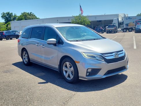 Used 2019 Honda Odyssey EX image 7