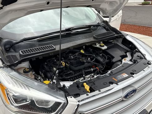 Used 2017 Ford Escape Titanium AWD/4WD image 7