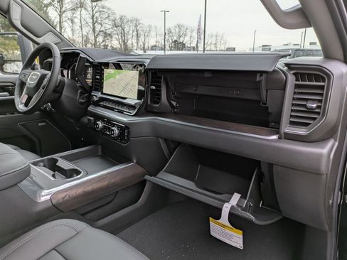 New 2026 GMC Sierra 2500 SLT w/ SLT Premium Package image 27
