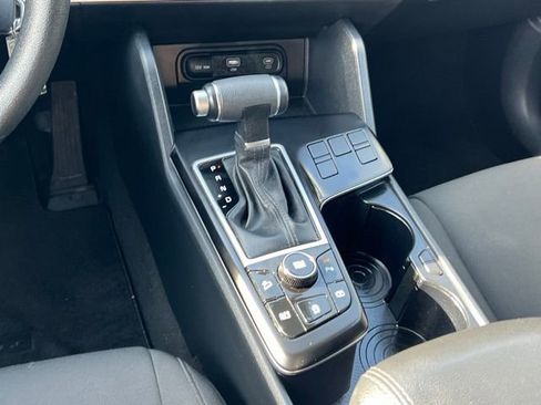 Certified 2024 Kia Sportage LX image 18