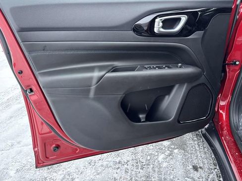 New 2026 Jeep Compass Limited image 16