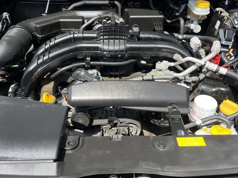 Used 2019 Subaru Crosstrek 2.0i Premium w/ Eyesight System AWD/4WD image 20