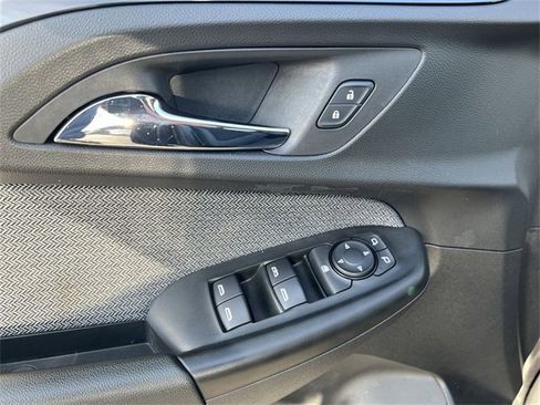 Certified 2021 Chevrolet TrailBlazer LT w/ Convenience Package image 15